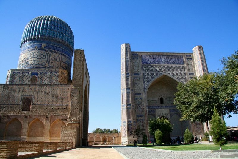 bibi-khanym-mosque-1
