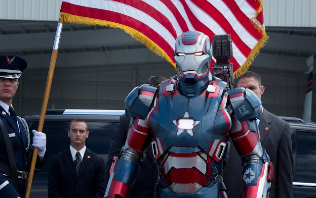 Fondos de Pantalla de Estrenos 2013 Tony Stark Iron Man 3 Robert Downey Jr.