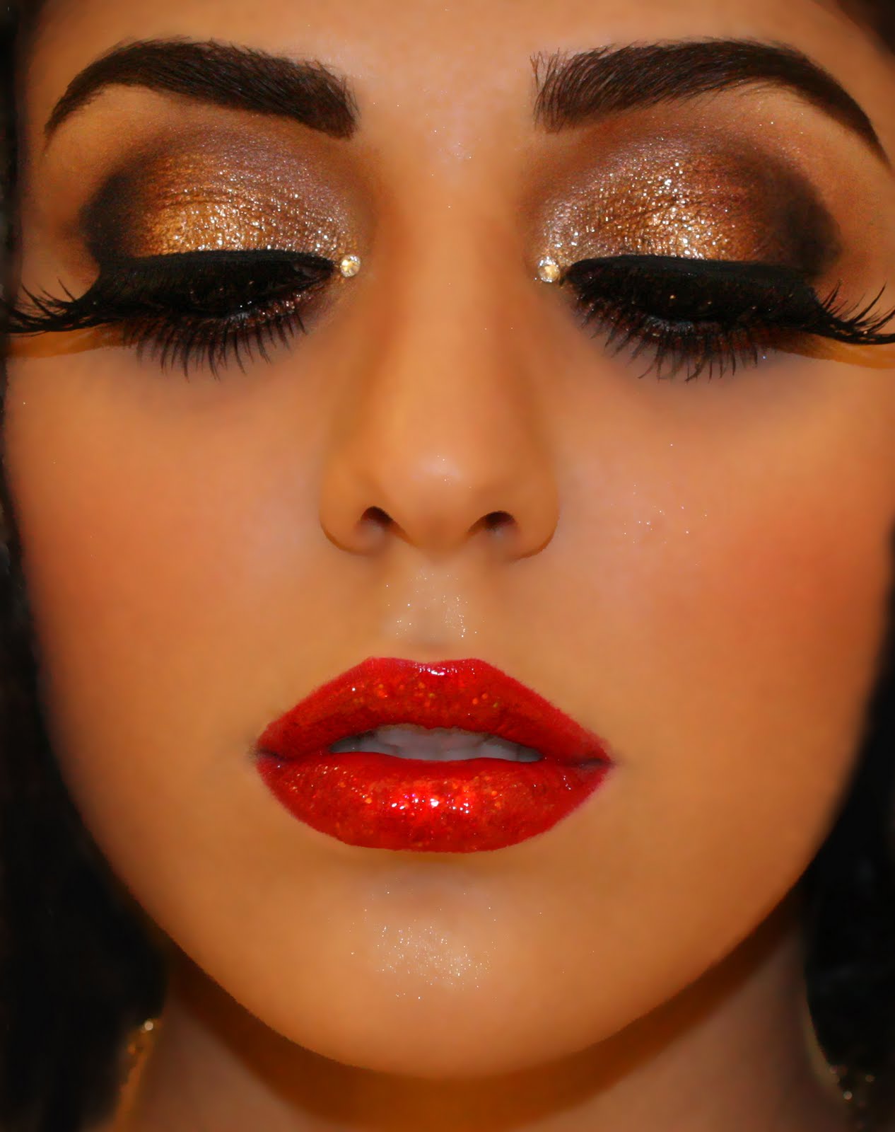 Eman makeup Make Ever natural eyes blue for Glamour Seminar Up  tumblr Holiday Makeup: For look