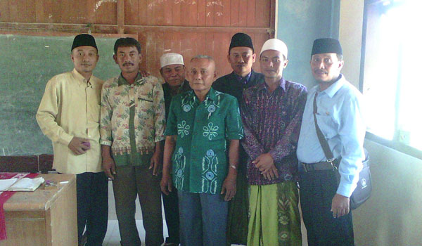 Profesionalisme Tugas Hak dan Kewajiban dan Standar Guru Kaprikornus Pintar Profesionalisme, Tugas, Hak dan Kewajiban, dan Standar Guru