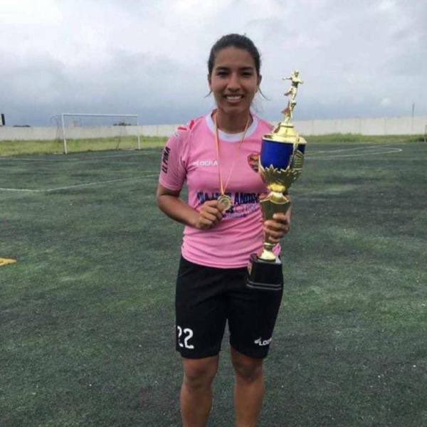 La futbolista Ariana Chancay, jugadora de Las Dragonas Manabí, fue víctima colateral del asesinato del Alcalde Manta, 