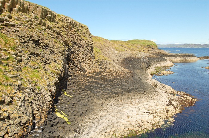 staffa-island12