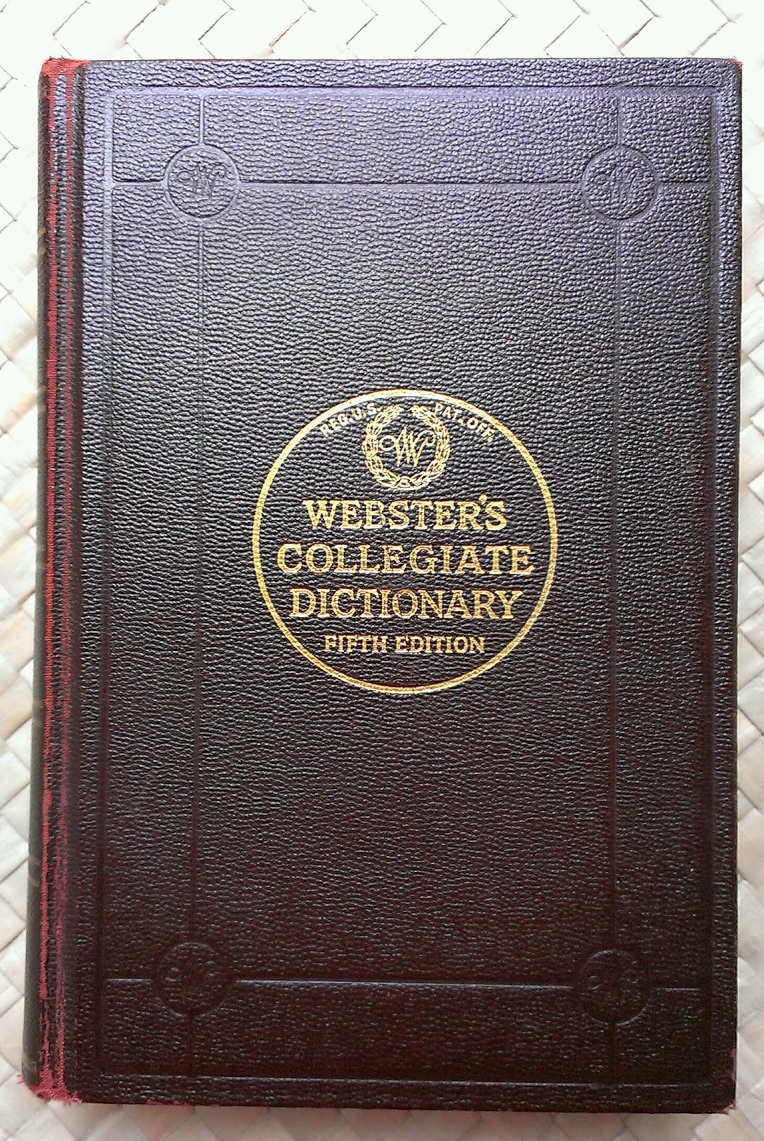 Belle Book And Candle Webster S Collegiate Dictionary