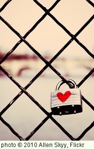 'Parisian Love Lock' photo (c) 2010, Allen Skyy - license: http://creativecommons.org/licenses/by-nd/2.0/