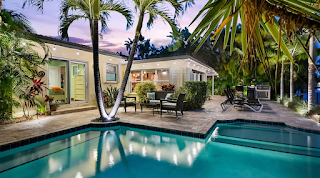 Fort Lauderdale, FL Canal-front Vacation Rental w/ heated pool and pet friendly