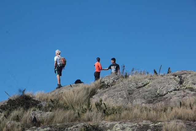 Trilha do Pico Médio e Menor