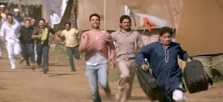 Phir Hera Pheri Fleeing Scene