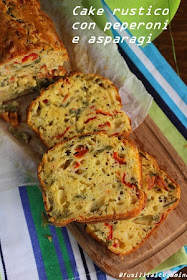 cake rustico con asparagi e peperoni