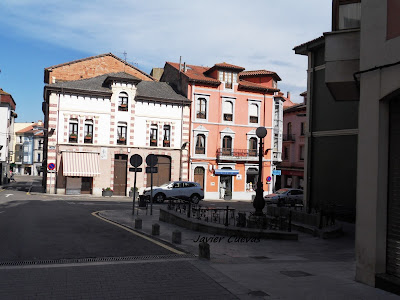 Plaza de Álvaro González, Grado. Grupo Ultramar Acuarelistas