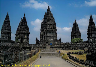 https://FindWisata.blogspot.com