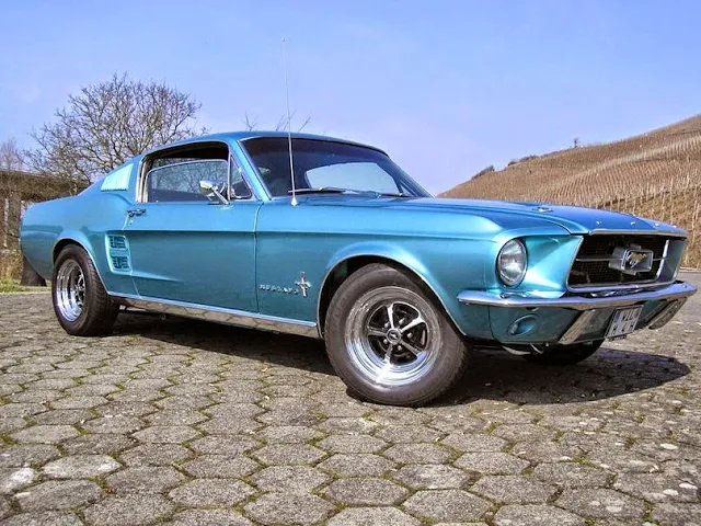 Ford Mustang 1967 / AutosMk