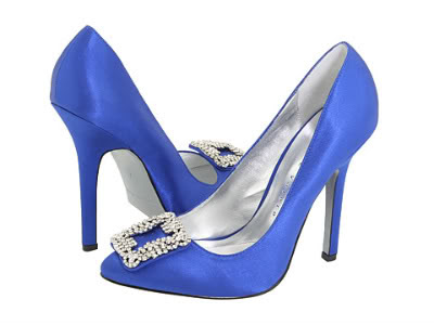  color for wedding shoes blue is also romantic color beside pink ones 
