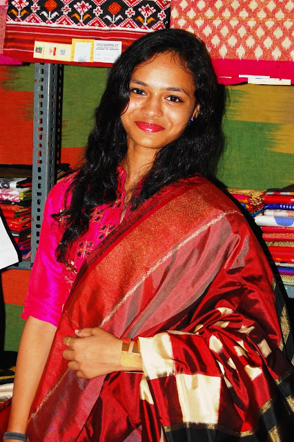 Miss Kakinada Pooja Jain Launches Pochampally IKAT Art Mela -2016 