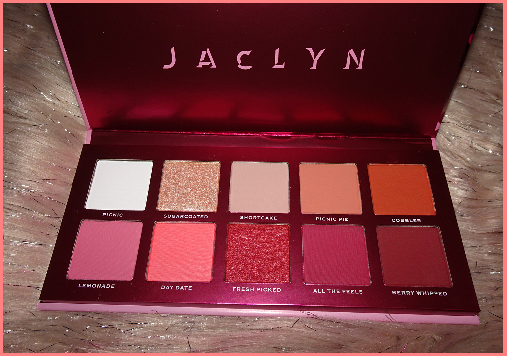 Jaclyn's love language to you all is a 💕🍓 Sweet Treat 💕🍓 which is , Eyeshadow Palette