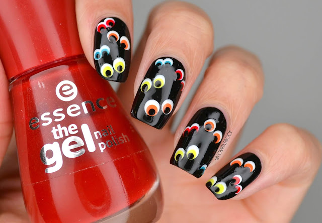 Halloween Spooky Eyes Nail Art