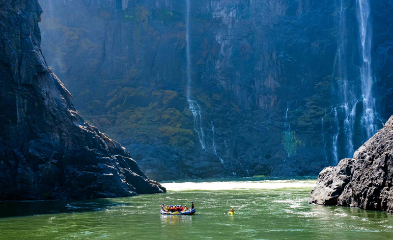 Whitewater Raft the Zambezi River