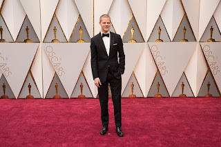 lucas hedges oscar kirmizi hali