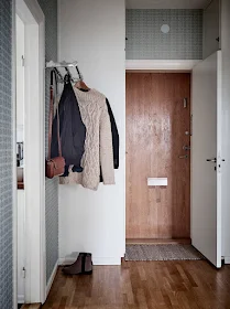 Vivienda decorada en blanco y madera
