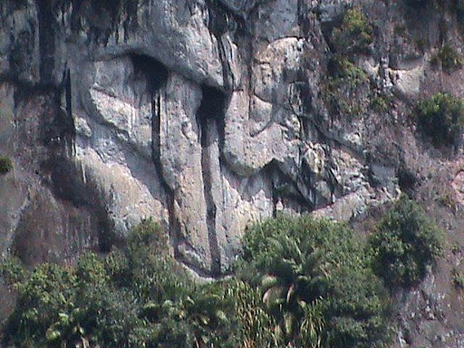 Negeri 1001 Dongeng Batu Menangis The Crying Stone 