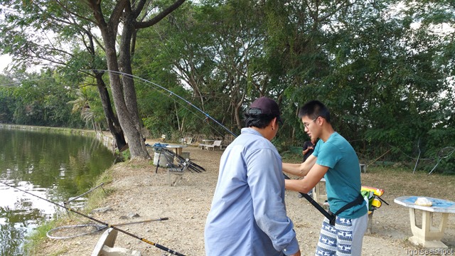  Our instructor at Bo Sang Fishing Park