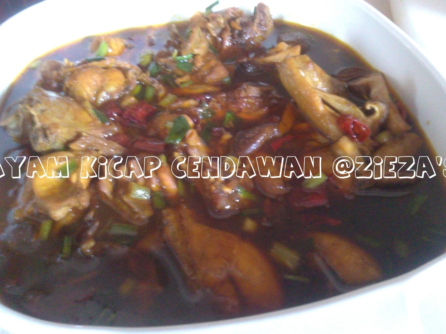 Mostly Desserts: Ayam masak kicap cendawan