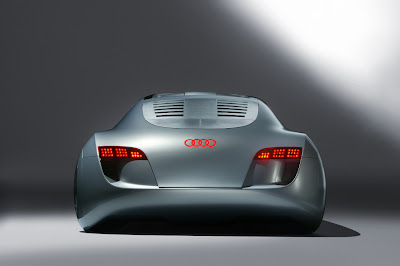  Audi RSQ Concept