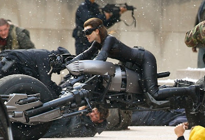 anne hathaway catwoman