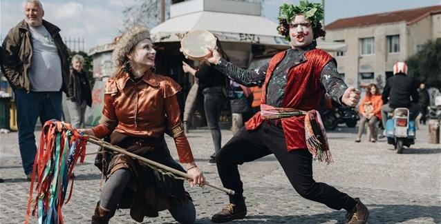 Αποκριά στην Αθήνα: Κορυφώνεται το καρναβάλι στην πόλη - άλλη μια “Γιορτή” με σφραγίδα των γνωστών!