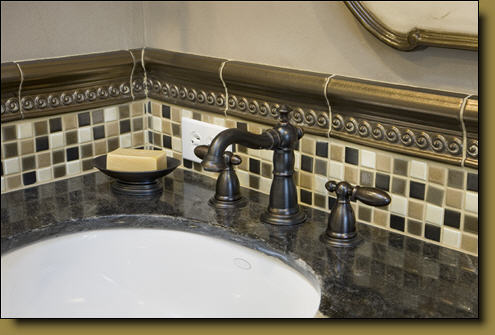 Bathroom Design Tile on New Exclusive Home Design  Interior Bathroom Tile Design