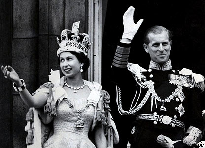 queen elizabeth ii crowning. queen elizabeth ii crowning.