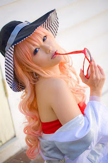 Aira Cosplay as Sheryl Nome from Macross Frontier