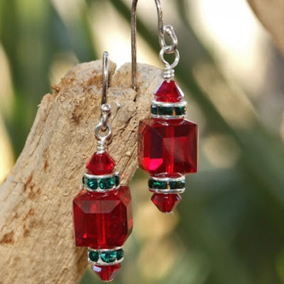 The handmade red and green Swarovski crystal Christmas earrings are perfect for all your holiday jewelry needs!