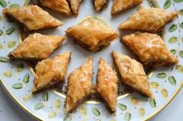 LEBANESE BAKLAWA DIAMONDS