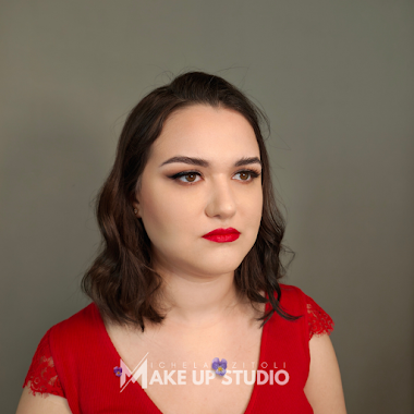 Make Up correttivo su acne e occhi rientranti - Michela Zitoli Make Up Artist