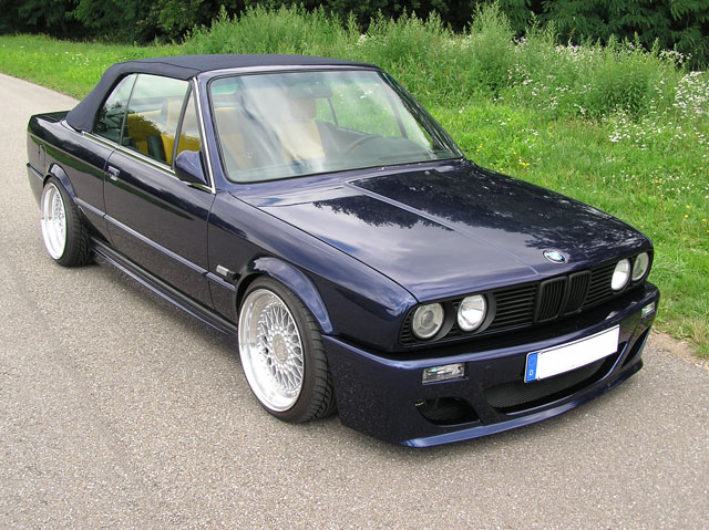 BMW E30