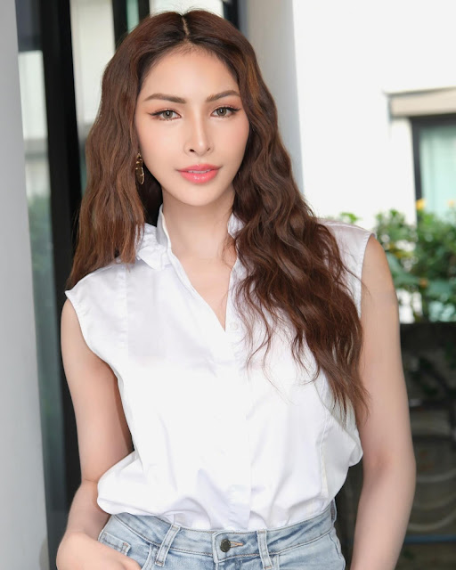 Prang Pharisa Naruewatpakorn – Most Beautiful Thailand MTF Transgender Long Hairstyles