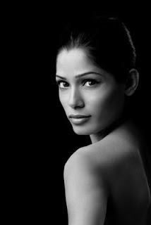 Freida Pinto Photos