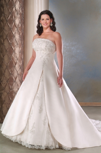 Beautiful Strapless Wedding Gowns