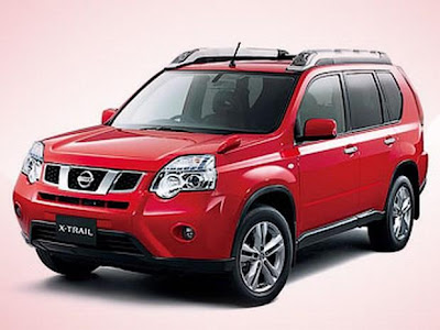 2011 Updated Nissan X-Trail photos and details