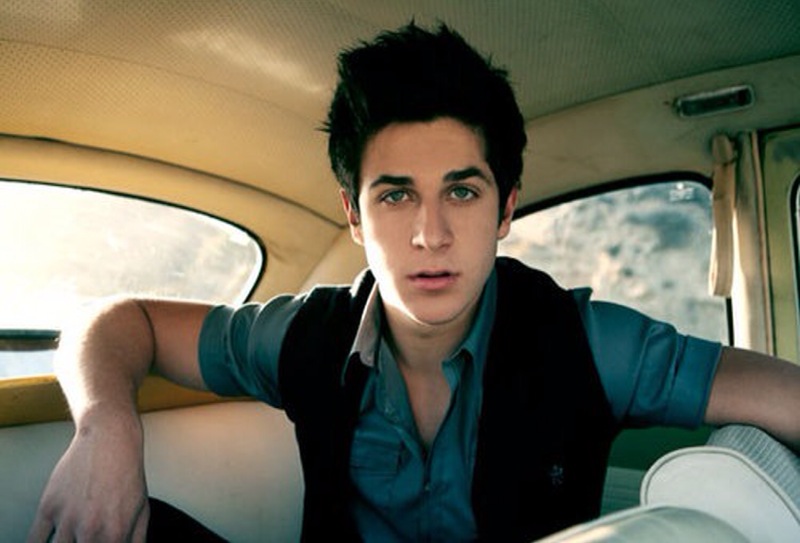 Celebrity Shot David Henrie looking Sexy Posted by Brent Everett