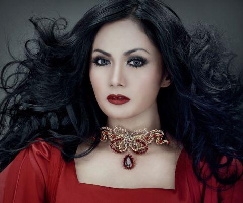 Krisdayanti-Indonesia Singer