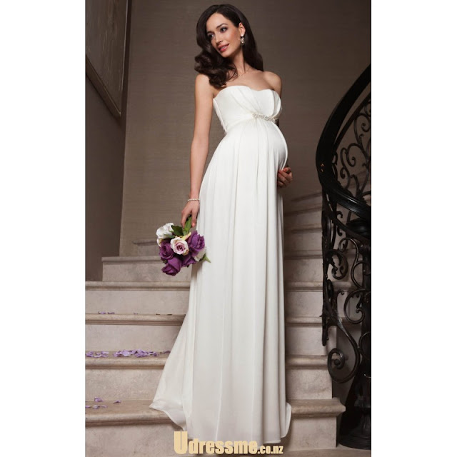 http://www.udressme.co.nz/empire-strapless-sweetheart-long-white-chiffon-pleated-maternity-bridesmaid-dress.html