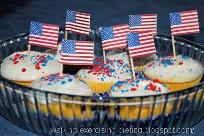 patriotic funfetti cupcakes made with diet sprite