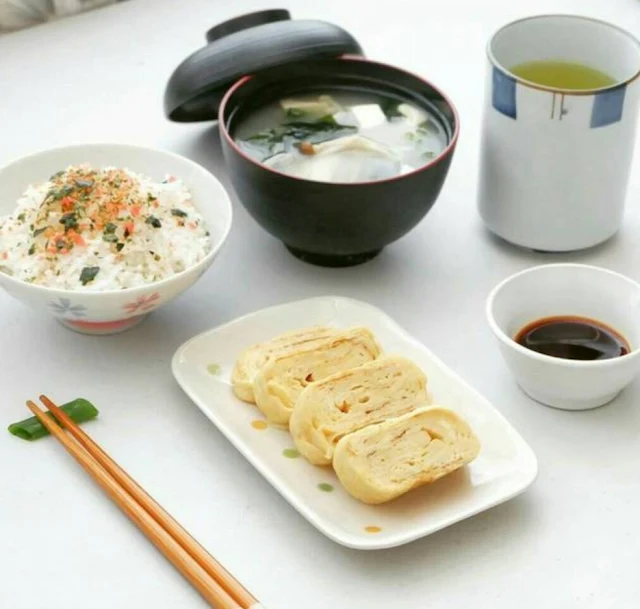 Cara Membuat Tamagoyaki (Telur Dadar ala Jepang)