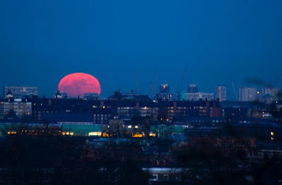 Supermoon Photos From Around The World Seen On  www.coolpicturegallery.us