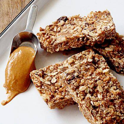 Chewy Peanut Butter and Chocolate Granola Bars