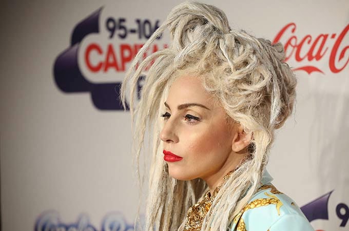 http://apniactivity.blogspot.com/2014/02/15-reasons-lady-gaga-is-more-normal.html