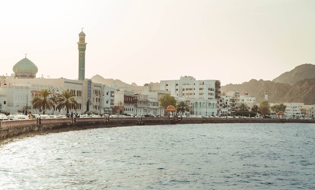 دليل السفر إلى عمان مدينة مسقط