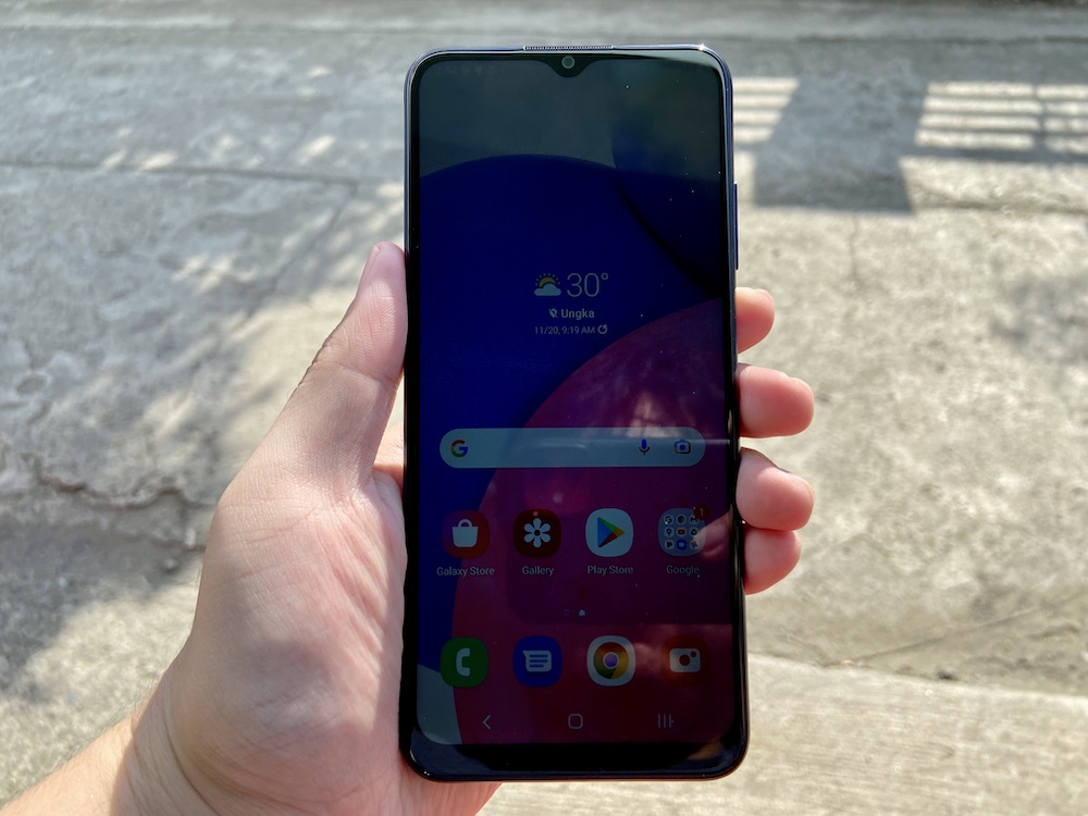 Samsung Galaxy A03s Under Direct Sunlight