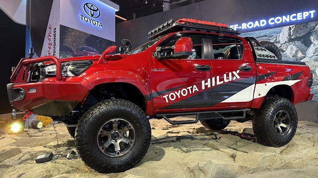 Toyota Hilux Extreme Off-Road Concept - Pick-Up Truck On Steroids! 